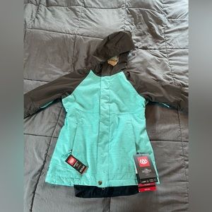 Womens small 686 snowboarding jacket BNWT